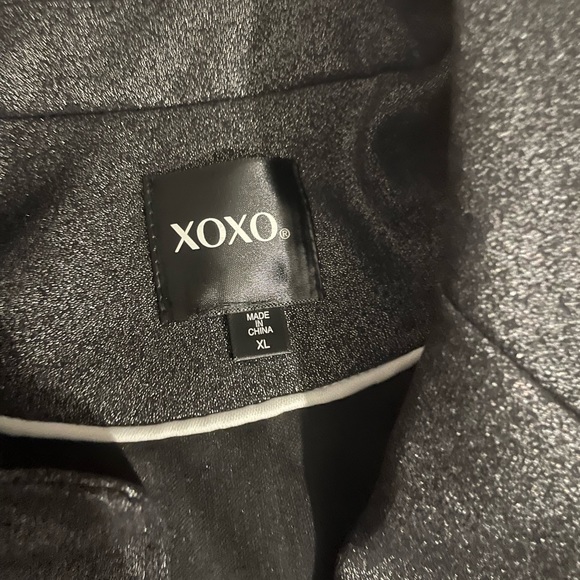 XOXO Jackets & Blazers - XOXO METALLIC RUNCHED BLAZER SIZE XL NWT